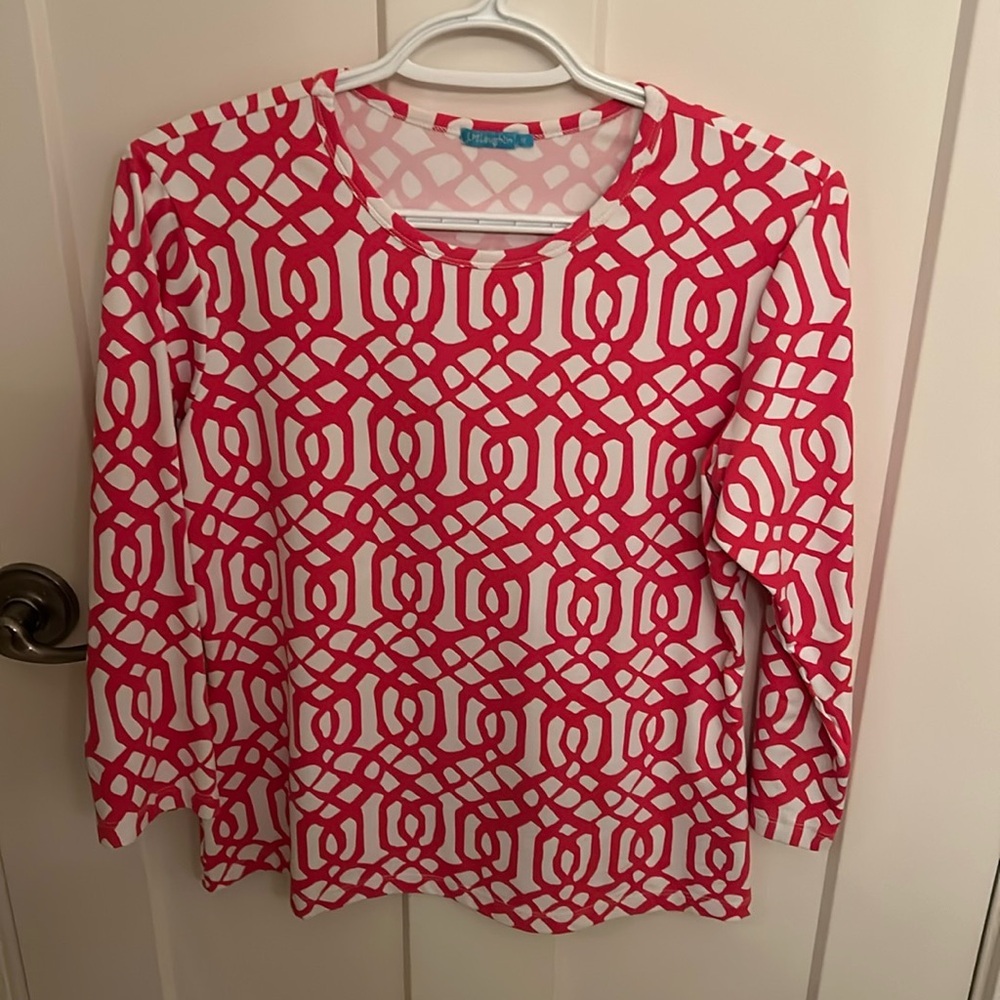 J. McLaughlin Pink and White Geometric Top